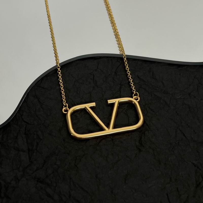 Valentino necklace 05lyx14 (5)